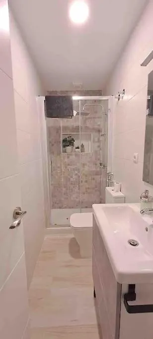 En Triana: Junto San Jacinto Parking Opcional Apartment Seville Spain