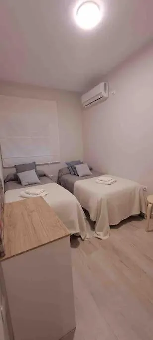 Apartmán En Triana: Junto San Jacinto Parking Opcional Sevilla 0*,  Španělsko